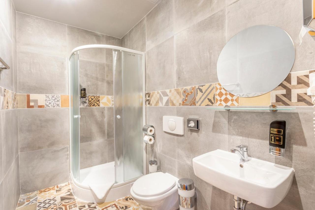 Centre Plaza Hotell