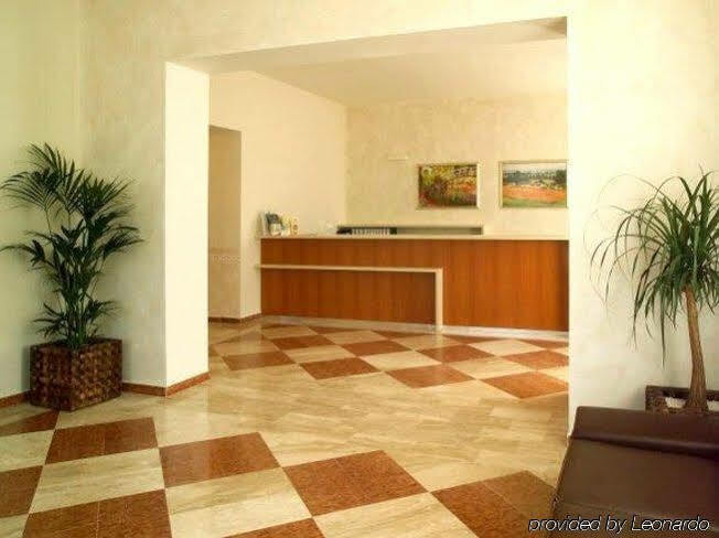 Hotell Centre Plaza 3*